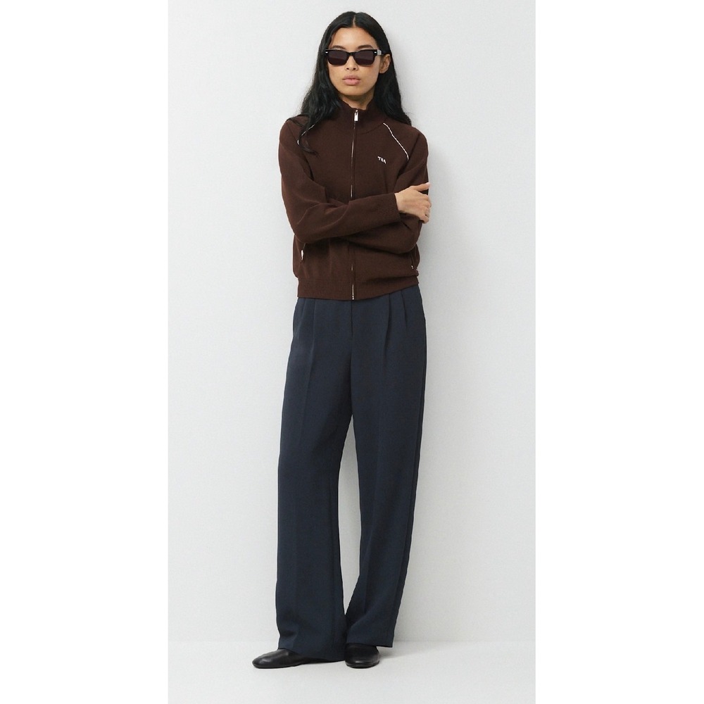 Aritzia Wilfred The Effortless Pant Crepette Navy Blue Wide Leg Pleated Size 12